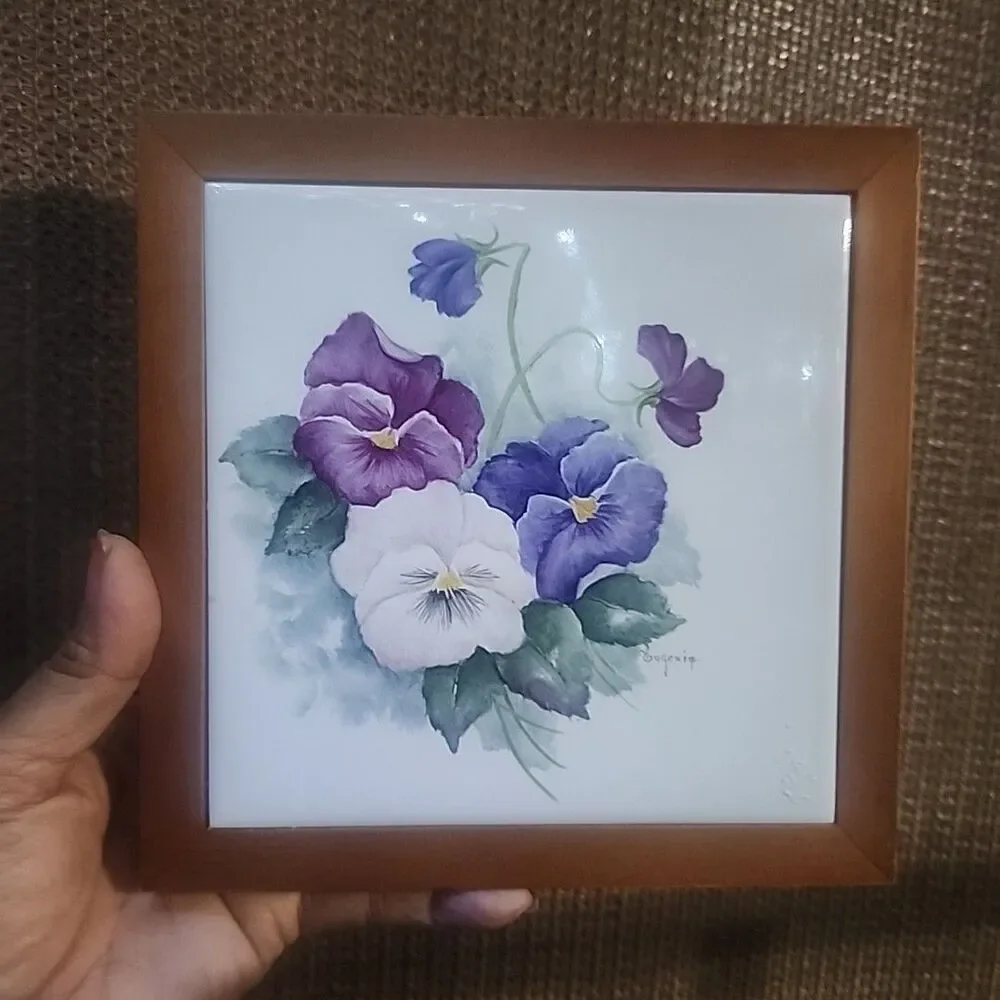 Ceramic Flower Square Tile Trivet in Wood Frame 8